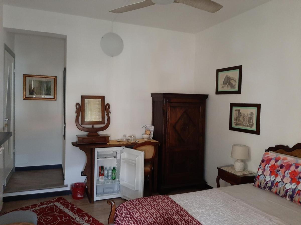 ラ・スペツィア Retro' Beb Bed & Breakfast エクステリア 写真